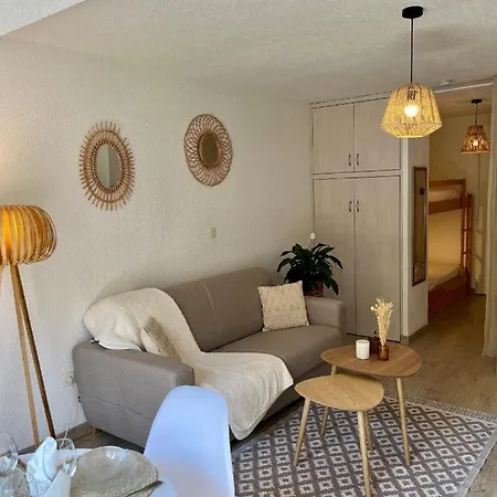Joli Studio A 2 Minutes A Pied De La * Calvi (Corsica)