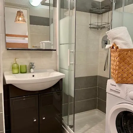 Joli Studio A 2 Minutes A Pied De La Apartmán